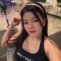 Sexyhotmama03 webcam model