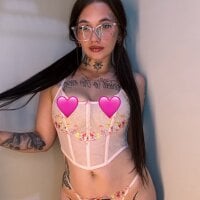 Snapshot of chloetease live cam