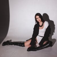 ViktoriaFisher's Offline Chat Room