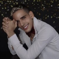 noah_viper webcam