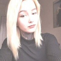 ErleneBayse webcam model