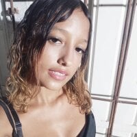 Loly_skinny10 webcam