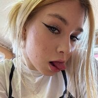 DareleneBasil's Avatar Pic