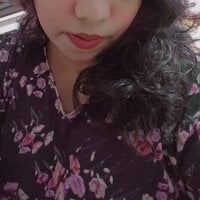 pinky7y webcam model