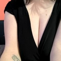 Karin1993 webcam