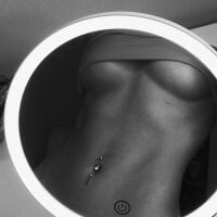 Show sexual ao vivo de -JuicyMolly-