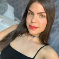 Giana_rose's Offline Chat Room