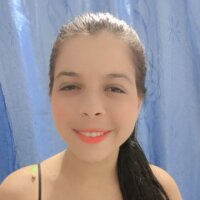 sofia_ferreria's Offline Chat Room