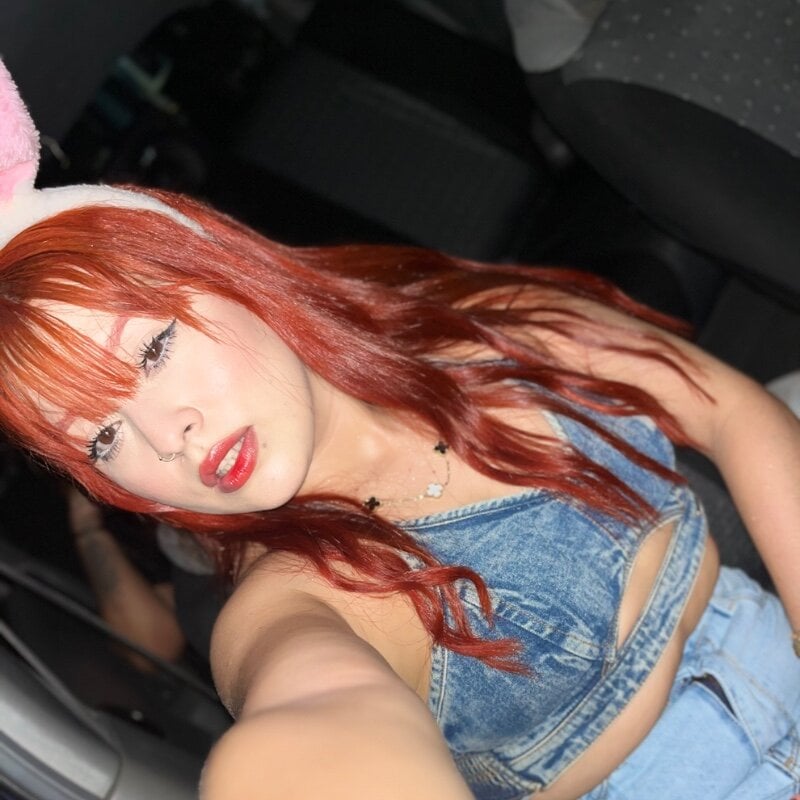 Goddess_Naughty's Stripchat show and profile