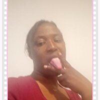 dutchessplay's Offline Chat Room