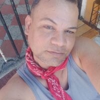 SirenoHorny's Offline Chat Room