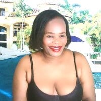 Offline chatovací místnost EbonyCream