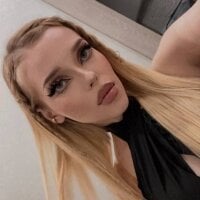 emilybloempje Adlı Modelin Çevrimdışı Sohbet Odası