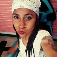 alaska_dulce's Offline Chat Room