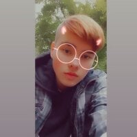 Phòng Chat Ngoại tuyến EverettMikaelsonCZ