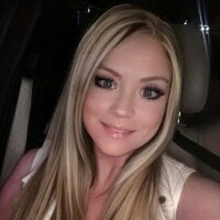 amandatheblondewife webcam