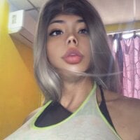 DanielaMuscleTS webcam model