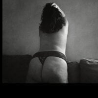 blondinette0212 webcam model
