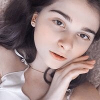 Julia_Young's Profile Pic