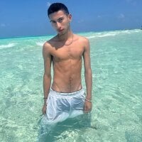 Ethannk webcam model