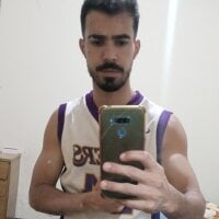 lucianoitalo webcam model