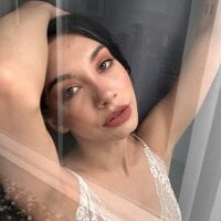 MiaFlloyd's Offline Chat Room