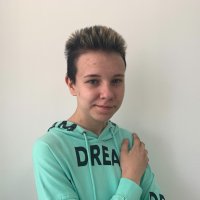 Bilik Sembang Luar Talian BettyHoIland