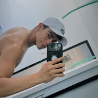Alejandro_karter18's Profile Photo