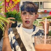 andrew_uwu_ webcam model