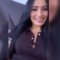 Sara_luna_ webcam model