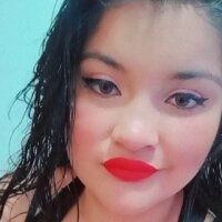 Carolaine_reel's Offline Chat Room