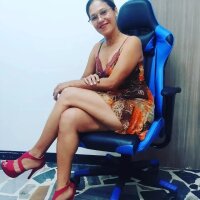 lucerogirl23's Offline Chat Room