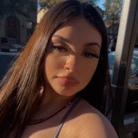 jasmine2badd naked in live sex video chat