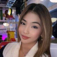 Roxy_bigtits1Live Webcam