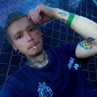 6ejou Adlı Modelin Avatarı