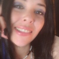 Holly-Hot webcam