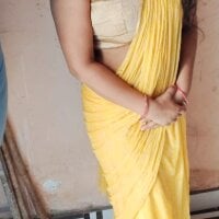 Hot_Riya33A model avatar