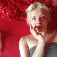 Velvet_Guillotine