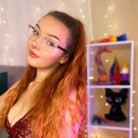 ivyloveuk's Offline Chat Room