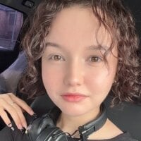 DemiWildcat webcam model