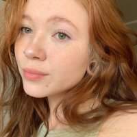 MayaLight Cam Model Profile | Stripchat