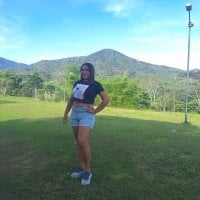 SELENA_CONNORR's Offline Chat Room