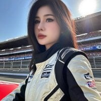 Yunny-888 webcam model