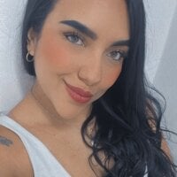 Damnhot26 webcam model