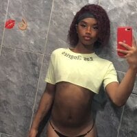 EbonyWildYou webcam