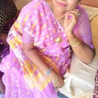 naina5 webcam model