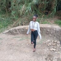 Petite_Ula's Avatar Pic