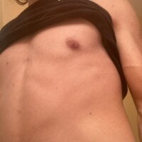uncut_femboy avatar