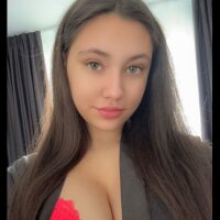 Amber_Lia