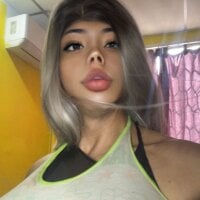 DanielaMuscleTS webcam